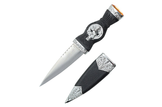 7.25-inch overall Dirk with lion handle and yellow gem